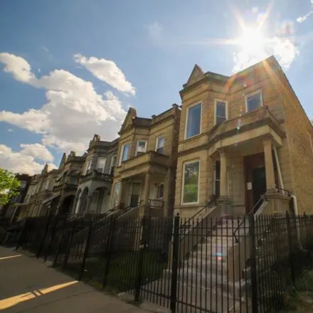 Buy this 6 bed house on 1506 South Sawyer Avenue in Chicago, IL 60623