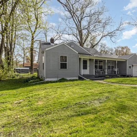 Image 3 - 1035 West 62nd Place, Merrillville, IN 46410, USA - House for sale