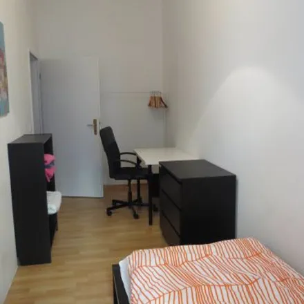 Rent this 5 bed room on Pintschstraße 16 in 10249 Berlin, Germany