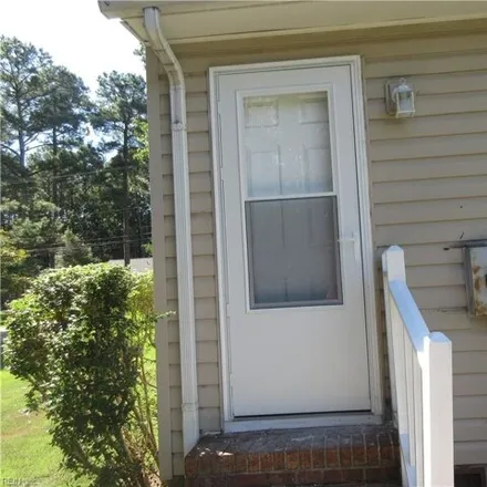Rent this 3 bed house on 105 Little Florida Road in Poquoson, VA 23662