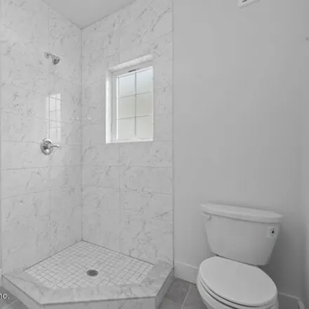 Image 7 - 45 Chester Place, New York, NY 10304, USA - House for sale