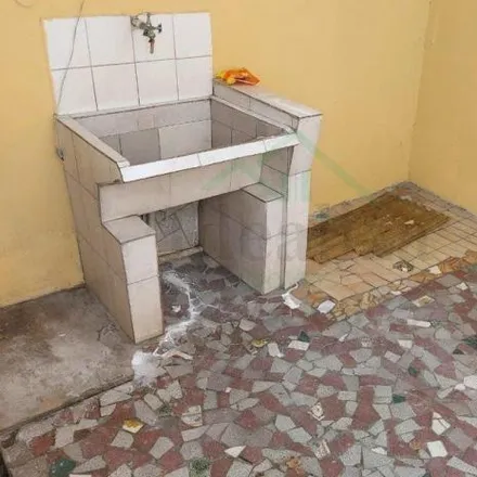 Rent this 2 bed house on Rua Boa Vista in Centro Alto, Ribeirão Pires - SP