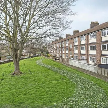Image 7 - 20 Morpeth Road, London, E9 7LD, United Kingdom - Apartment for sale