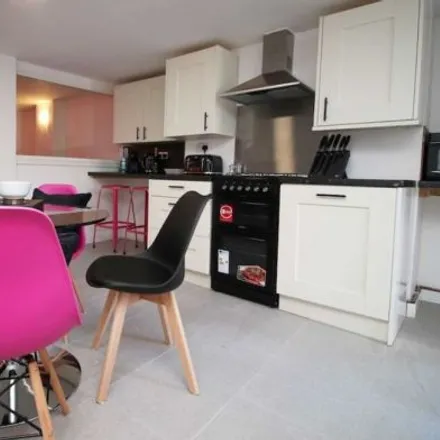 Rent this 3 bed apartment on 31 Fitzhamon Embankment in Cardiff, CF11 6AN