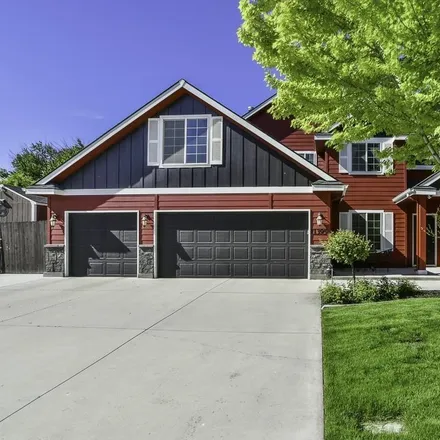 Buy this 5 bed house on 11395 West Kipling Way in Nampa, ID 83651