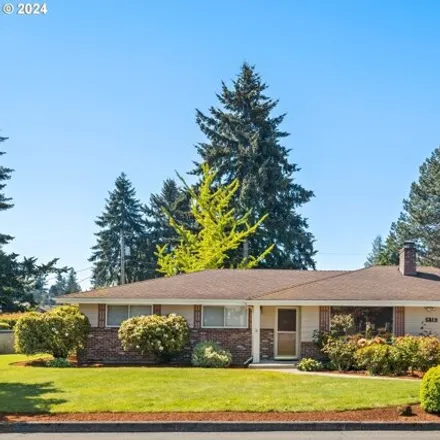Buy this 3 bed house on 5813 Montana Lane in Vancouver, WA 98661