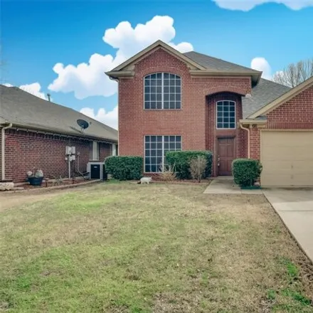 Buy this 4 bed house on 657 Wexford Drive in Grand Prairie, TX 75052