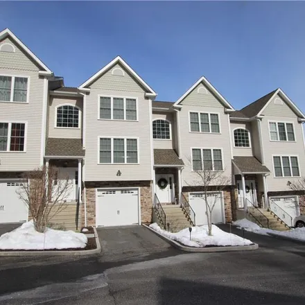 Image 3 - 32 Oak Meadows Drive, Brookfield, CT 06804, USA - Apartment for rent