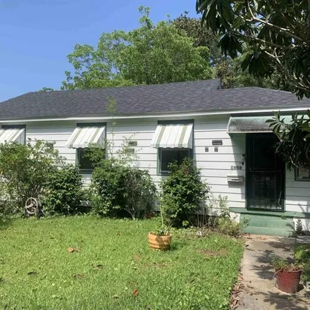 Buy this 2 bed house on unnamed road in Mobile, AL 36605