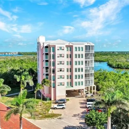 Image 3 - 290 Barefoot Beach Boulevard, Barefoot Beach, Collier County, FL 34134, USA - Condo for rent