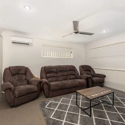 Image 7 - Polaris Drive, Brassall QLD 4305, Australia - Apartment for rent