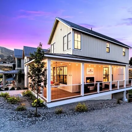 Buy this 4 bed house on Dragonfly Court in Chelan, Chelan County