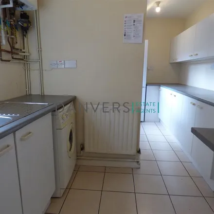 Rent this 6 bed apartment on Frydale's Chip Shop in Stretton Road, Leicester