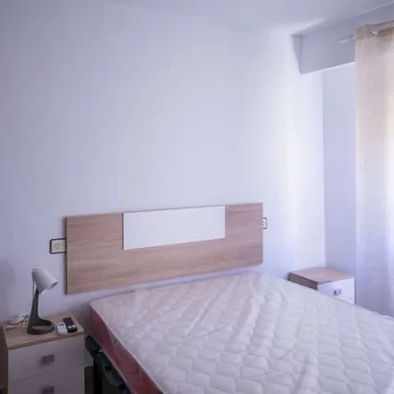 Rent this 5 bed apartment on Carrer de Los Pedrones in 13, 46017 Valencia