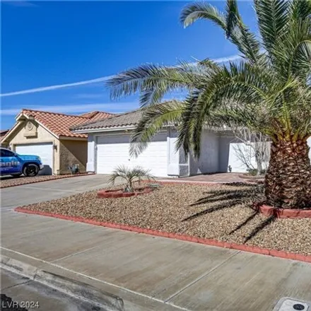 Image 3 - 824 Coral Cottage Drive, Henderson, NV 89002, USA - House for sale