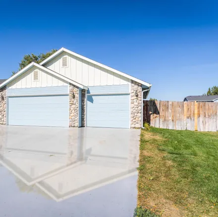 Image 4 - 750 West Tropical Drive, Nampa, ID 83686, USA - House for sale