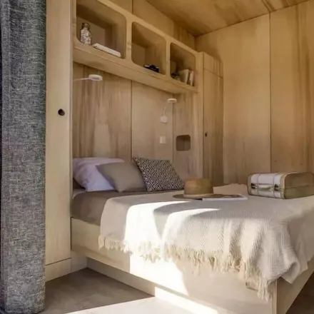 Rent this 1 bed house on 29890 Plounéour-Brignogan-Plages