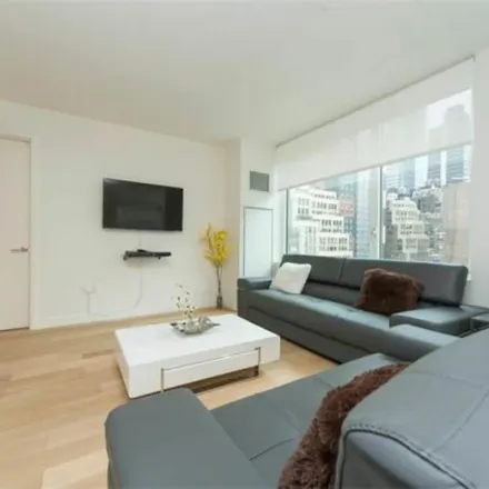 Image 8 - Shift Midtown, 330 West 38th Street, New York, NY 10018, USA - Apartment for rent