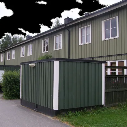 Rent this 4 bed apartment on Coromantgatan in 811 50 Sandviken, Sweden