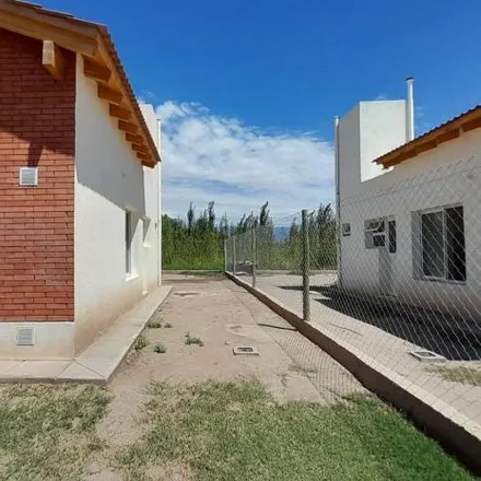 Buy this 3 bed house on Lumaco 7 in Buena Nueva, 5523 Mendoza