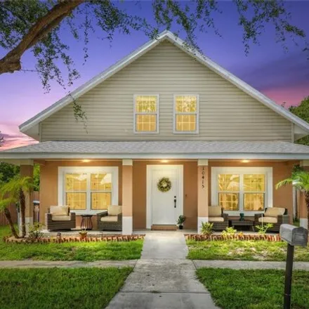 Buy this 3 bed house on 10415 Summerview Cir in Riverview, Florida