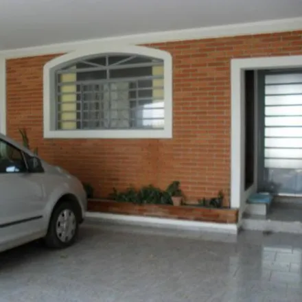 Rent this 3 bed house on Dr Donato dos Santos in Jardim Nova Santa Paula, São Carlos - SP