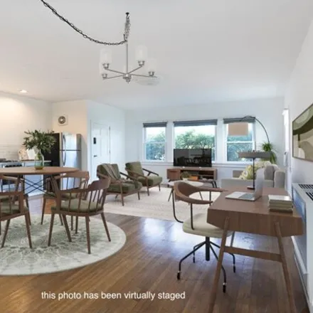 Image 2 - 1863 Strongs Drive, Los Angeles, CA 90291, USA - House for sale