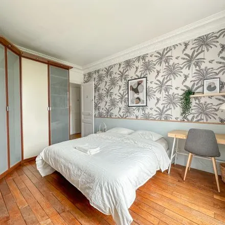 Rent this 1 bed room on 92 Rue Balard in 75015 Paris, France