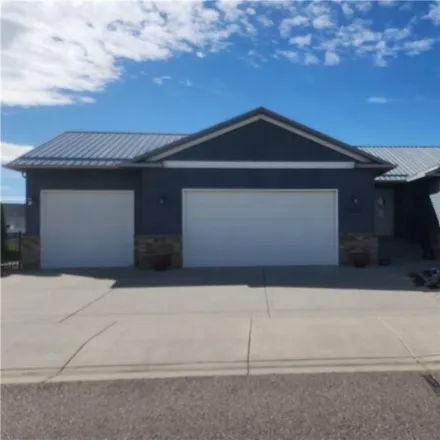 Buy this 3 bed house on 2210 Clubhouse Way in Billings, MT 59105