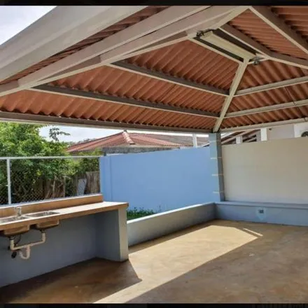 Buy this 4 bed house on Instituto Bern Bautista Bilingüe Valle Dorado in Avenida La Luz, La Chorrera