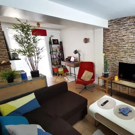 Rent this 1 bed apartment on 94120 Fontenay-sous-Bois