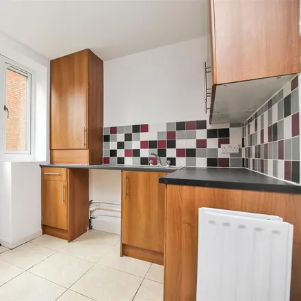 Image 3 - Felton Avenue, Newcastle upon Tyne, NE3 3NU, United Kingdom - Apartment for rent