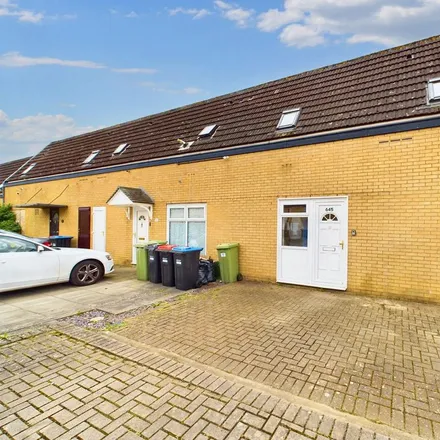 Rent this 3 bed house on South Ninth Street in Milton Keynes, MK9 3DF