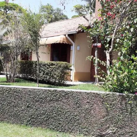 Buy this 3 bed house on Rua Onix in Vila de São Fernando, Jandira - SP