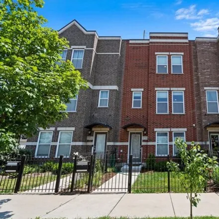 Rent this 3 bed house on 3755 S Morgan St Unit B in Chicago, Illinois