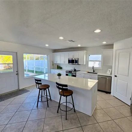Image 4 - 1391 Ivy Meadow Drive, Meadow Woods, Orange County, FL 32824, USA - House for sale