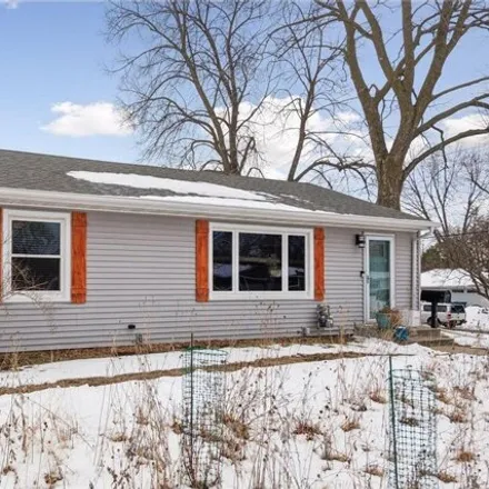 Image 3 - 1022 East 75th Street, Richfield, MN 55423, USA - House for sale