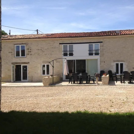 Image 1 - 19 Rue des Brandes, 17330 Dœuil-sur-le-Mignon, France - House for rent