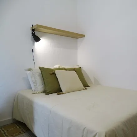 Image 2 - Farmàcia Pascual Arnau, Lluís, Carrer d'Aragó, 537, 08026 Barcelona, Spain - Room for rent