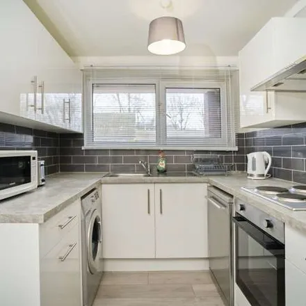 Rent this 4 bed apartment on 20 Jodrell Road in London, E3 2LA
