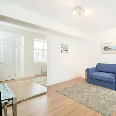 Rent this studio apartment on 27A Abercorn Place in London, NW8 9DY