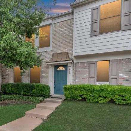 Buy this 2 bed townhouse on 2910 Grants Lake Blvd Unit 807 in Sugar Land, Texas