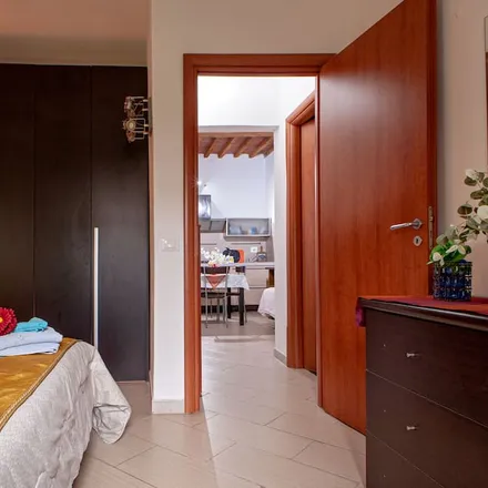 Rent this 2 bed apartment on Livorno