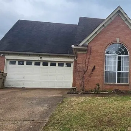 Rent this 3 bed house on 4645 Sun Mist Cove in Shelby County, TN 38128