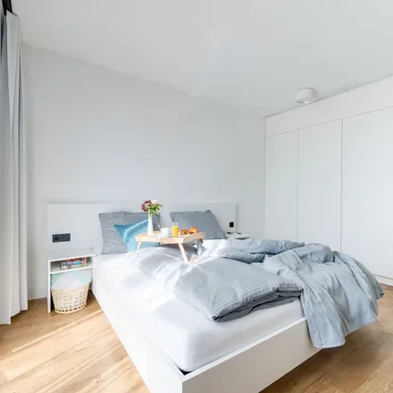 Rent this 2 bed apartment on Johann C. L. Hellwig Haus in Treskowallee 115, 10318 Berlin