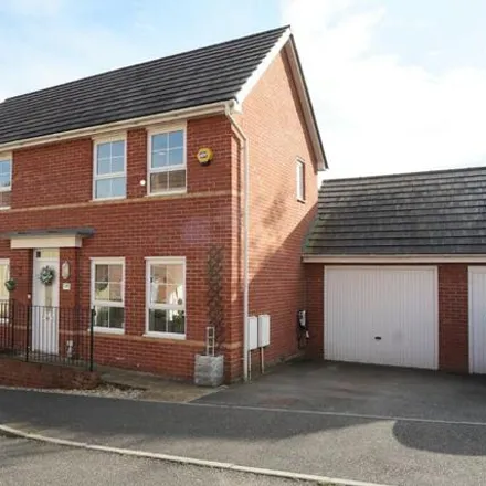 Buy this 3 bed house on 25 Greystone Walk in Cullompton, EX15 1GZ