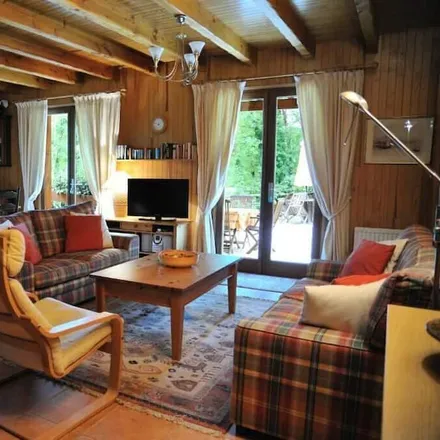 Rent this 3 bed house on Lachapelle-Auzac in Lot, France