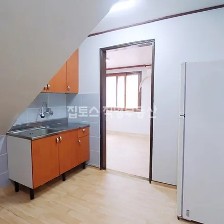 Image 5 - 서울특별시 서초구 반포동 721-16 - Apartment for rent