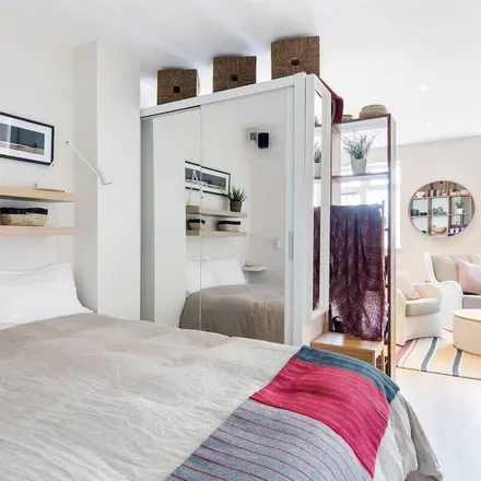 Rent this studio apartment on London in TW9 1TN, United Kingdom