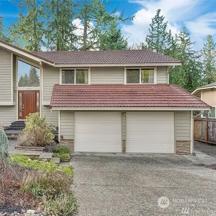 Rent this 4 bed house on 8901 Northeast 144th Street in Inglewood, Kirkland